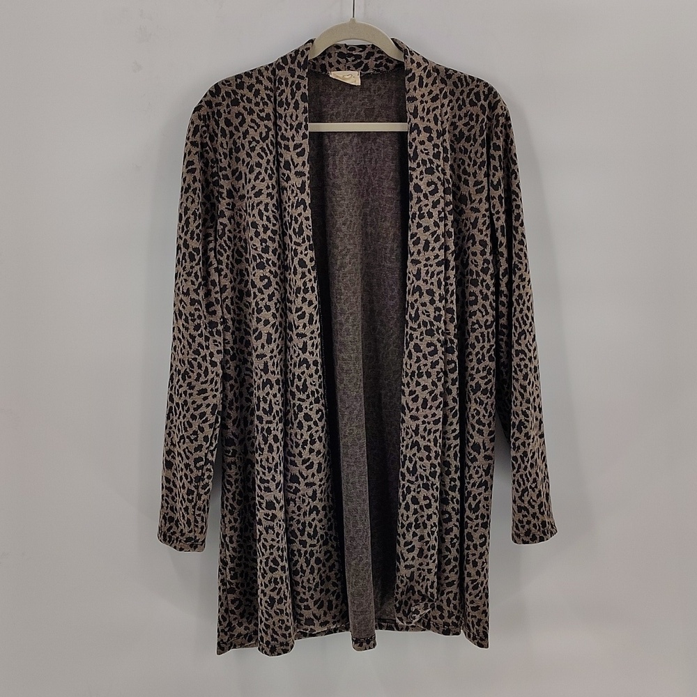 Month of Sundays Long Open Cardigan 1X Lightweight Long Sleeve Animal Print